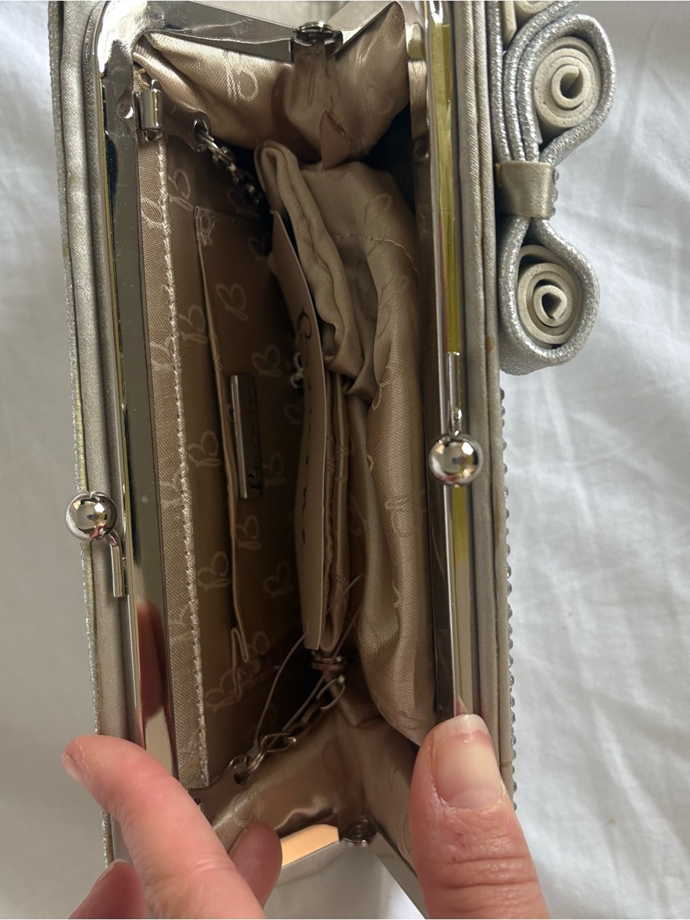 Silver Crystal Bow Evening Clutch - Picture 3 of 4